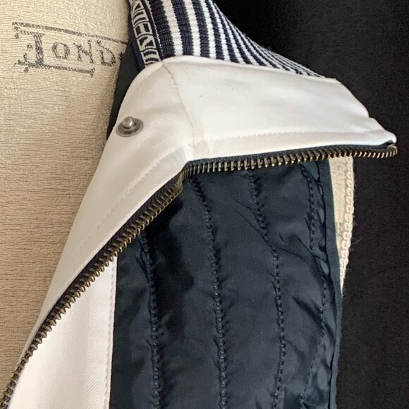 Helly Hansen Embla Midnight Blue Vest: Size M - Picture 10 of 10